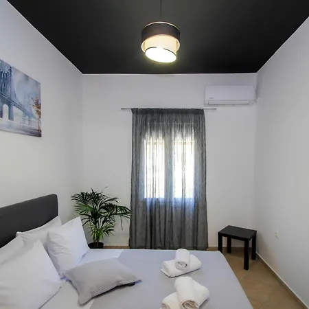Eunoia Syros Suites Ερμούπολη Εξωτερικό φωτογραφία